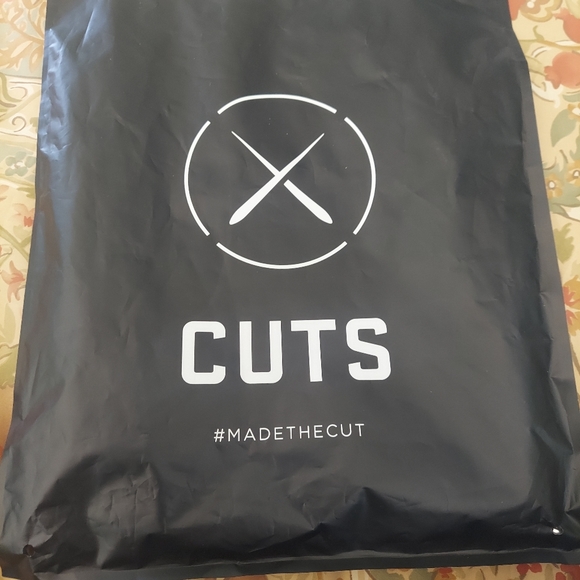 CUTS NWT AO Jogger medium - Picture 2 of 7